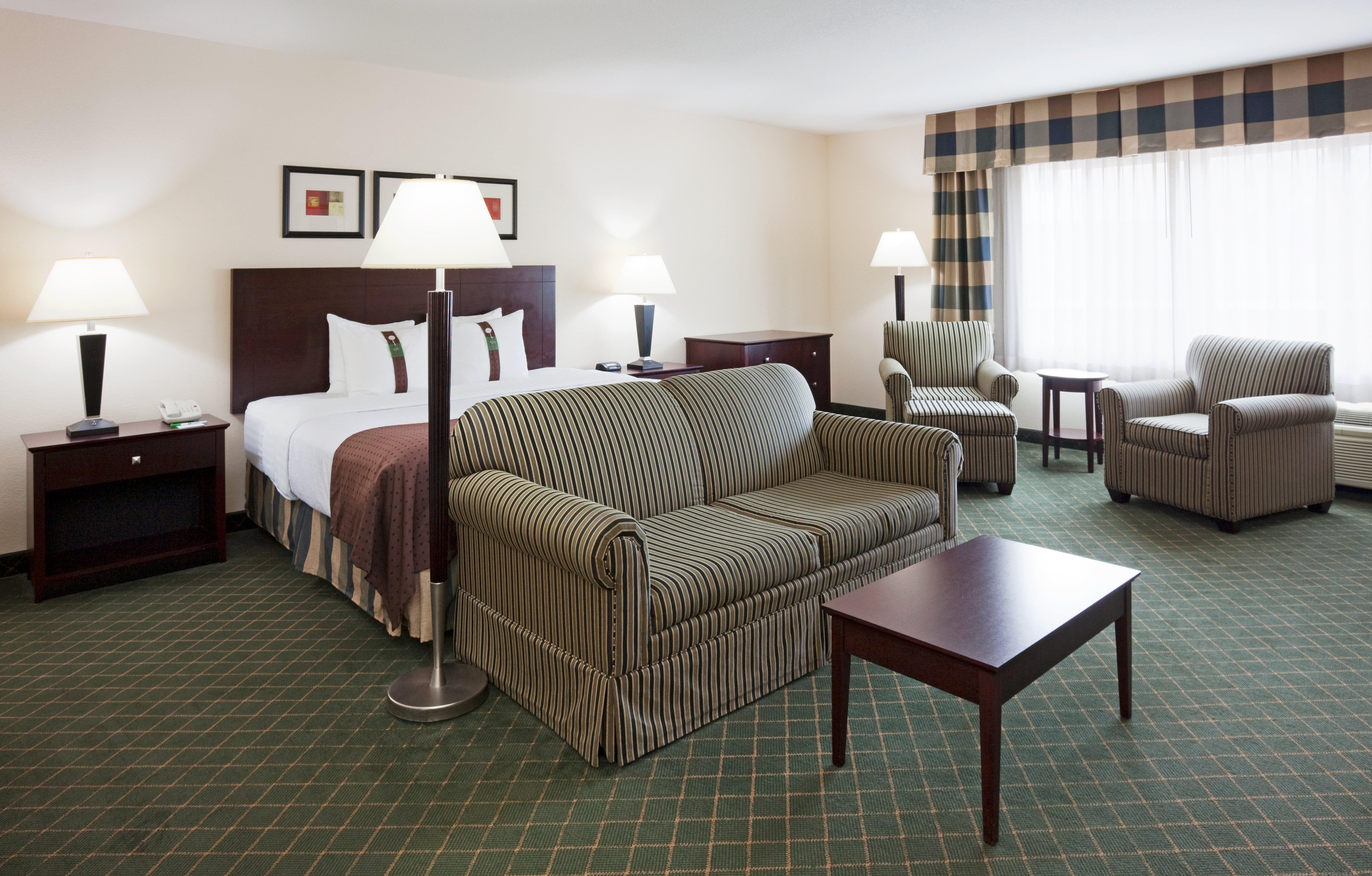 Holiday Inn Conference Center Marshfield, An Ihg Hotel Εξωτερικό φωτογραφία