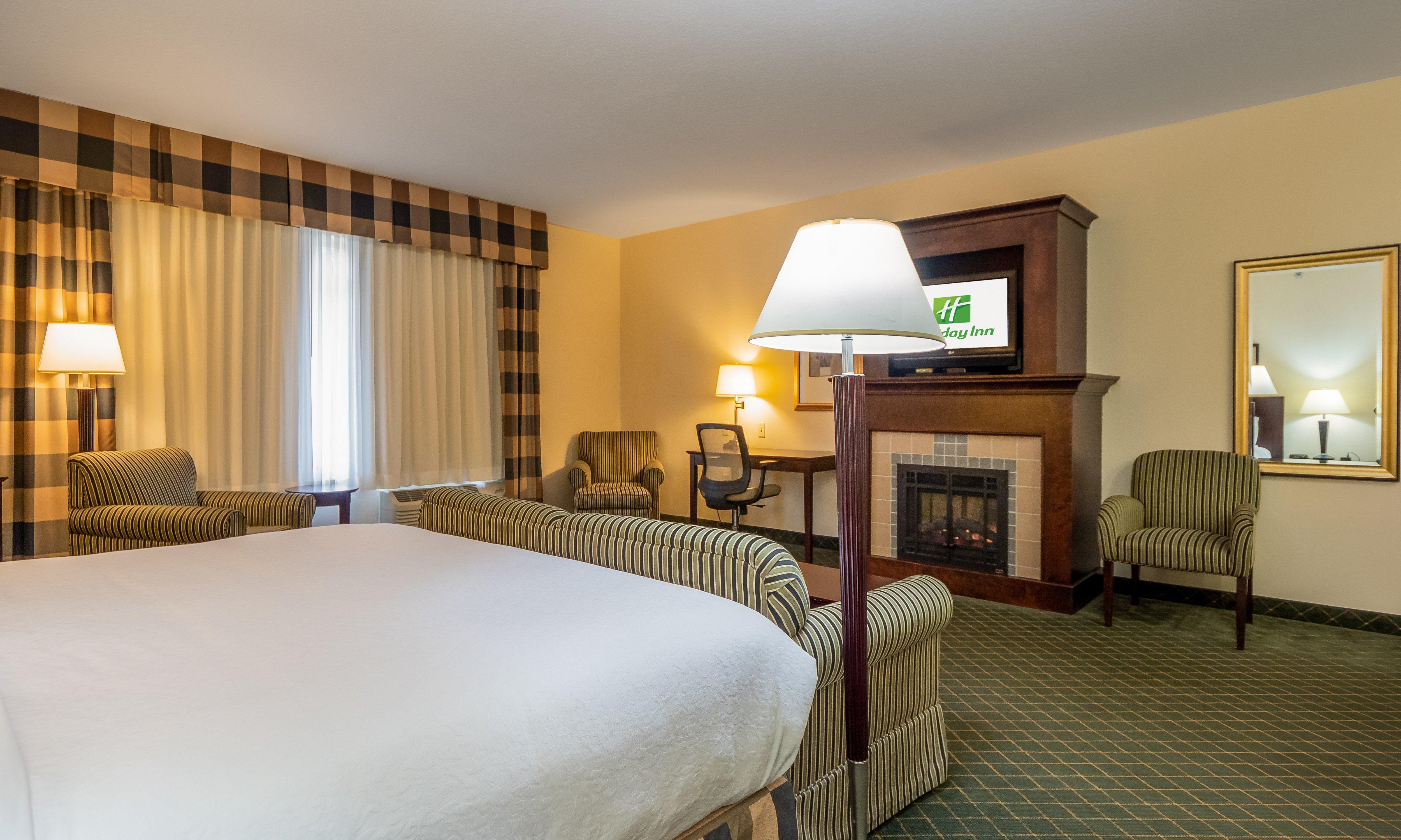 Holiday Inn Conference Center Marshfield, An Ihg Hotel Εξωτερικό φωτογραφία