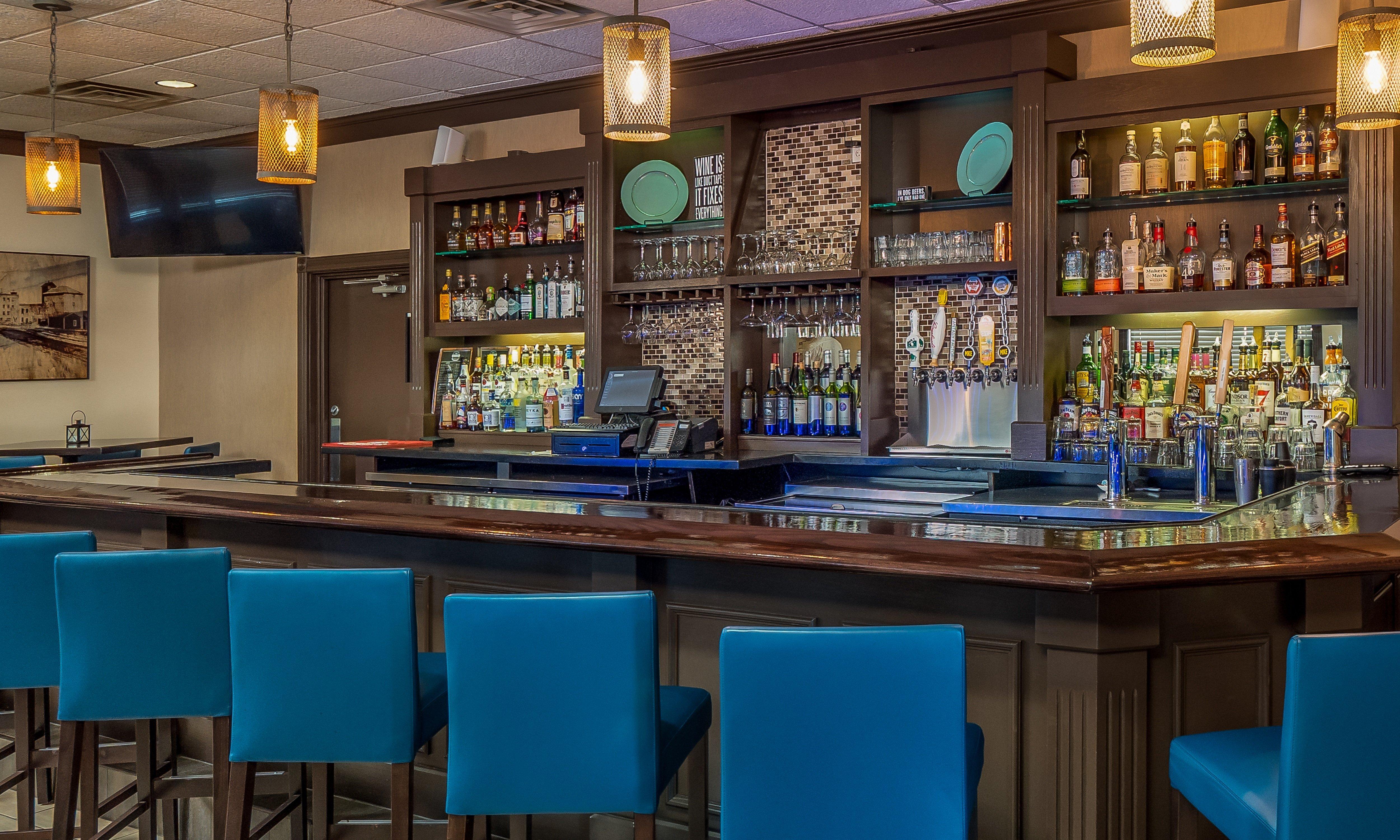 Holiday Inn Conference Center Marshfield, An Ihg Hotel Εξωτερικό φωτογραφία