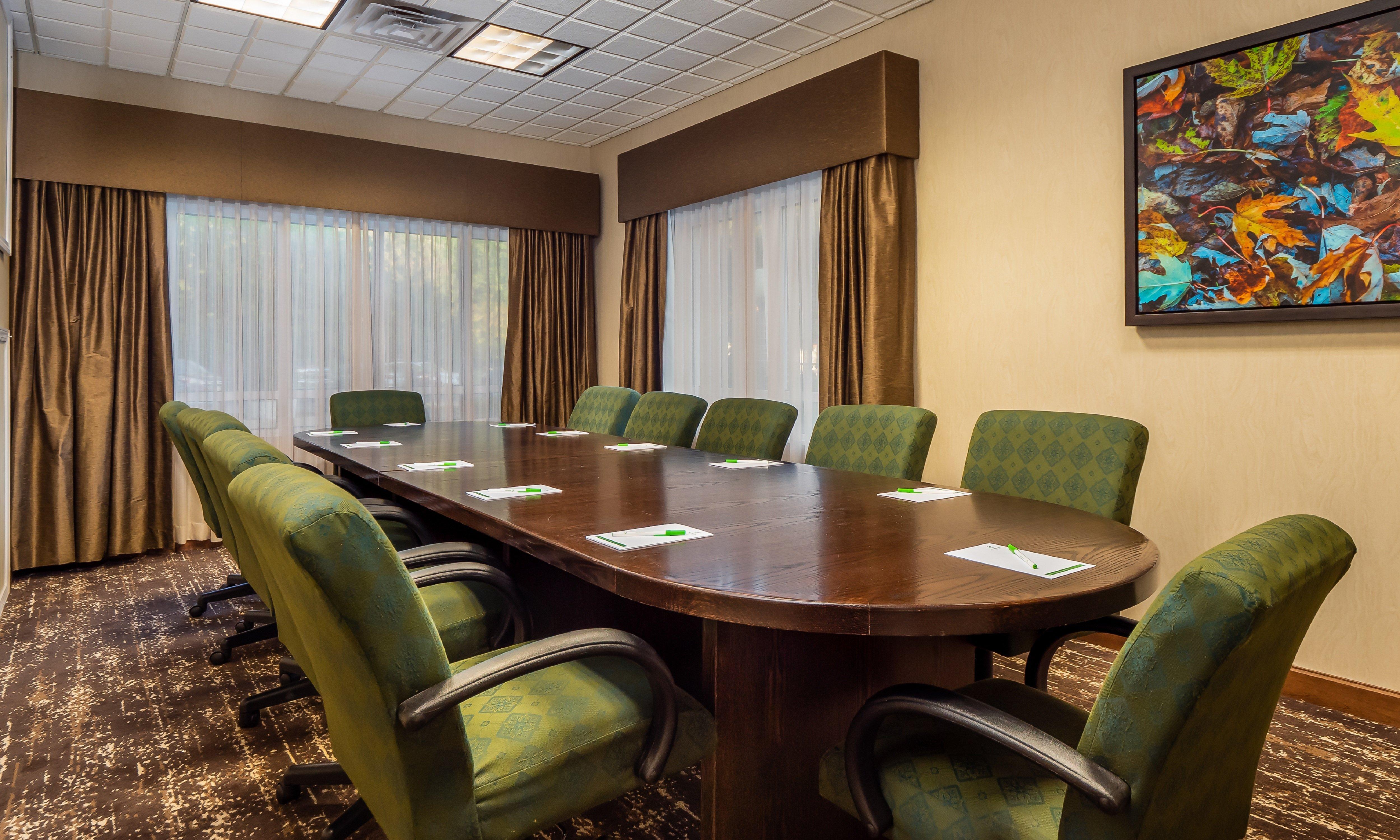Holiday Inn Conference Center Marshfield, An Ihg Hotel Εξωτερικό φωτογραφία