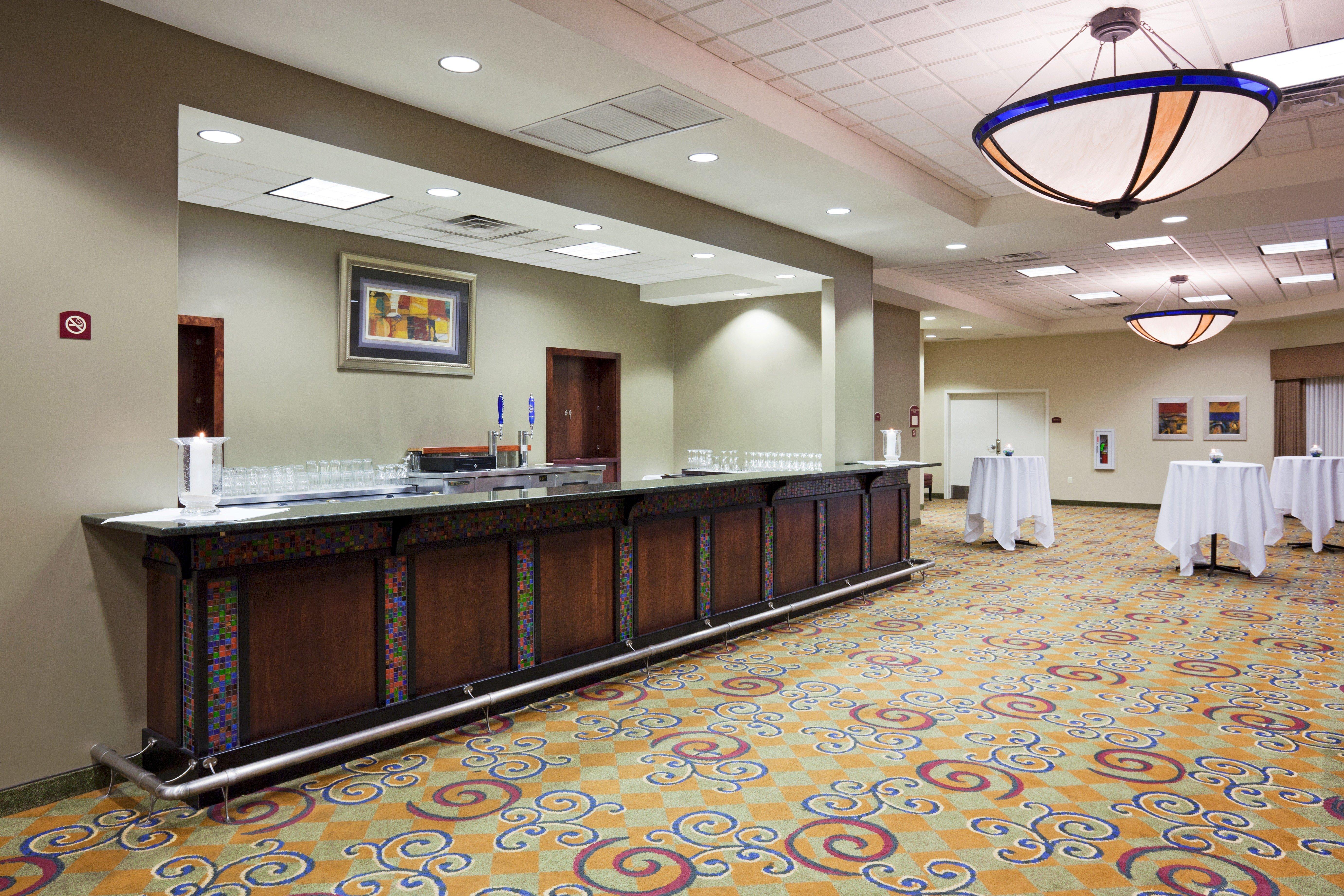 Holiday Inn Conference Center Marshfield, An Ihg Hotel Εξωτερικό φωτογραφία