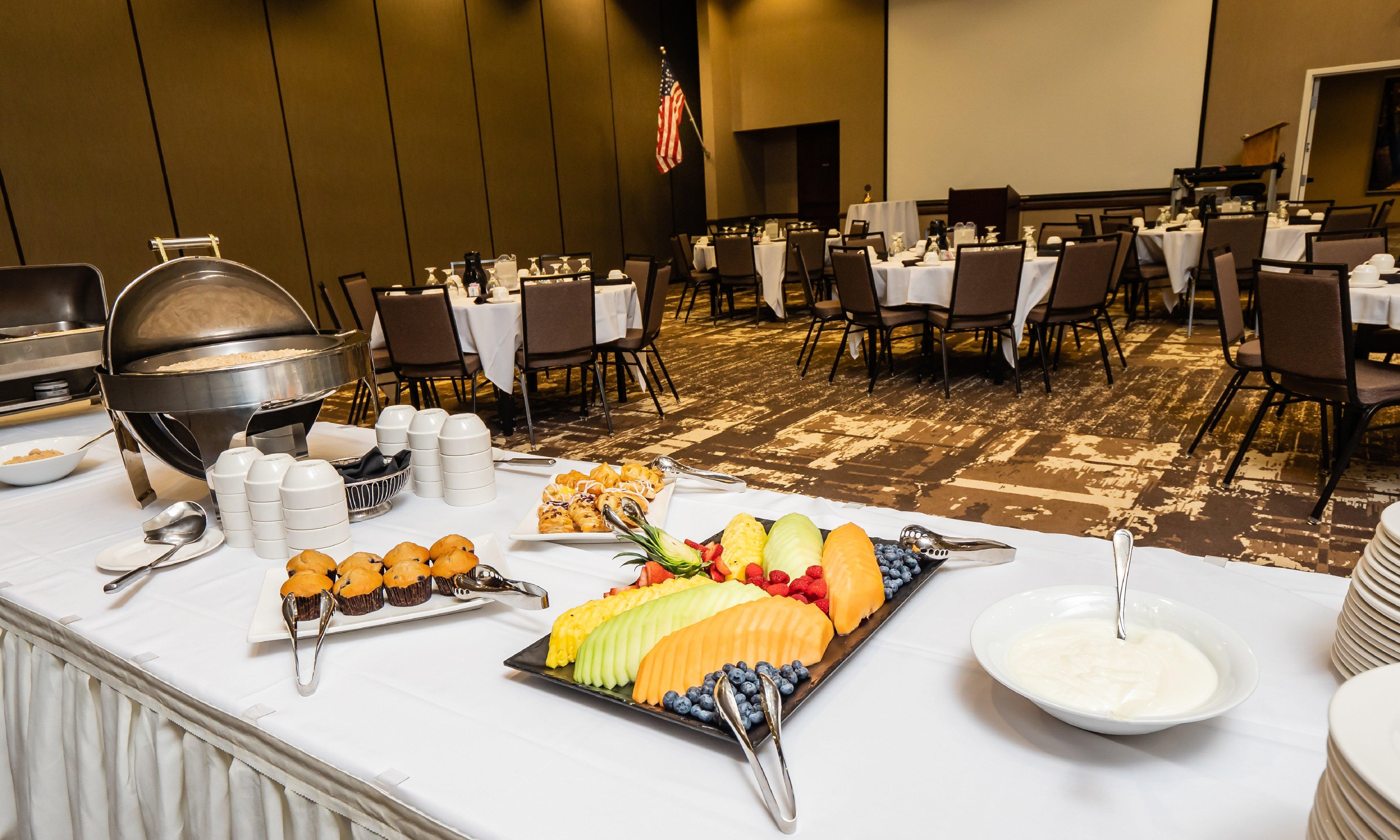 Holiday Inn Conference Center Marshfield, An Ihg Hotel Εξωτερικό φωτογραφία