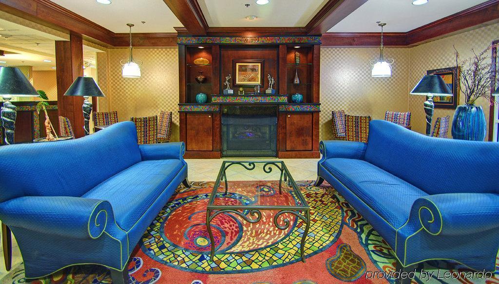 Holiday Inn Conference Center Marshfield, An Ihg Hotel Εξωτερικό φωτογραφία